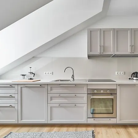 Super Cozy For Two, Centre Apartment